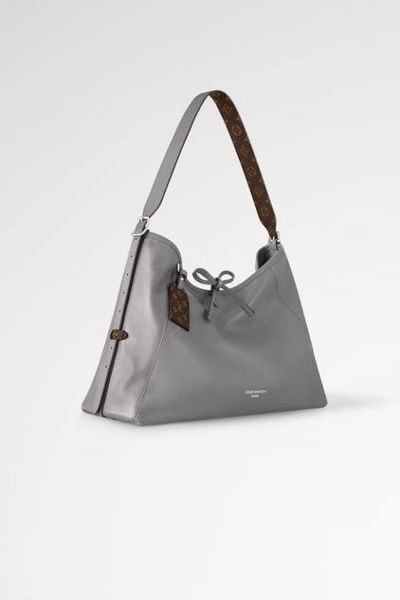 LV CarryAll Vibe MM Bag