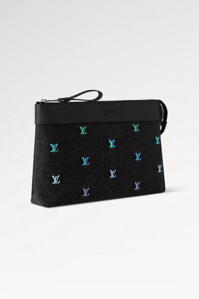 LV Pochette Voyage Souple Pouch