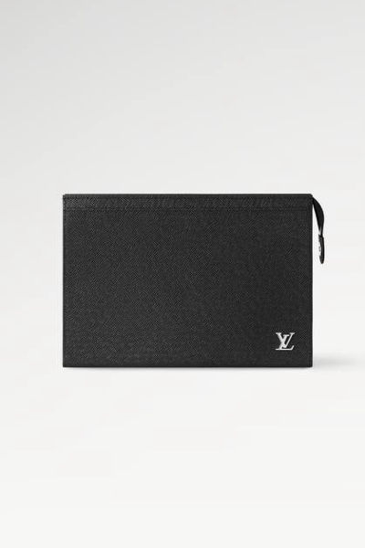 LV Pochette Voyage