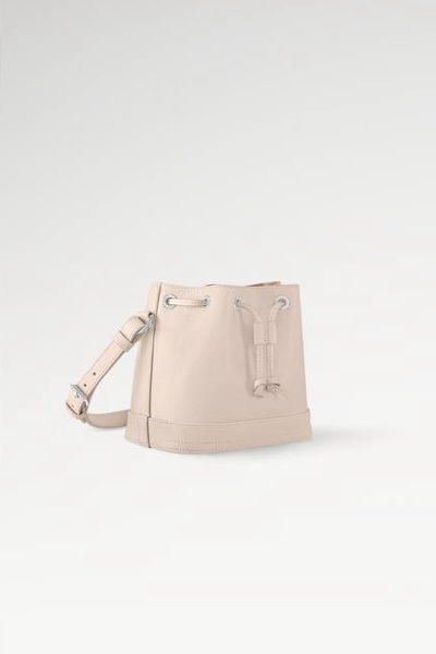 LV Noé BB Bucket Bag