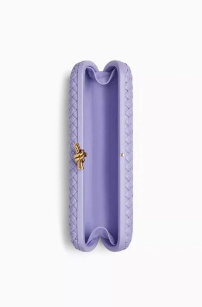 bottega Veneta intrecciato leather clutch - amethyst-m brass