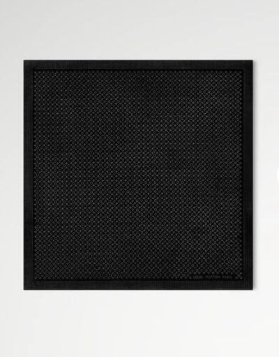 Louis Vuitton Evermore Shawl