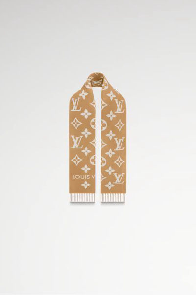 LV Essential Scarf