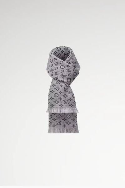 LV Monogram Classic scarf