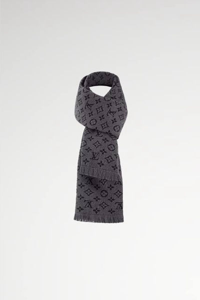 LV Monogram Classic scarf