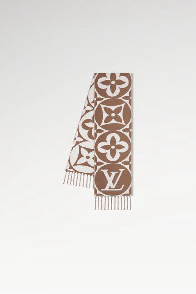 LV Medallion Scarf