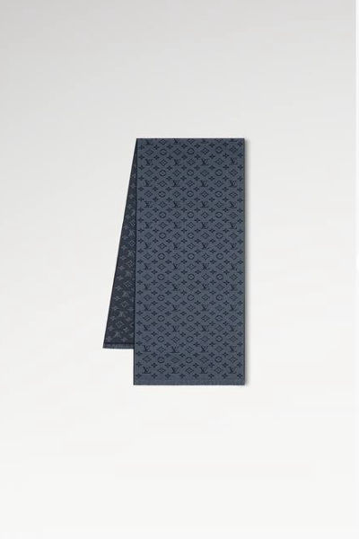 LV Monogram Classic scarf