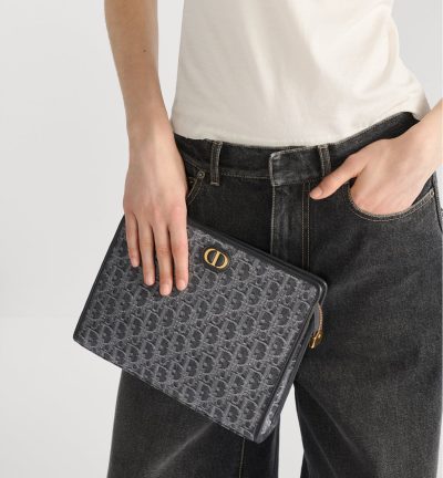 Dior 30 Montaigne Dea Pouch