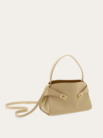 Ferragamo Hug soft bicolor shoulder bag (M)