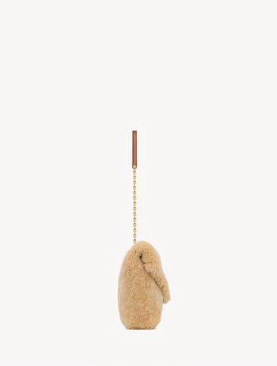 SAINT LAURENT CASSANDRE LARGE POUCH ON CHAIN IN SHEARLING NATUREL AND BRICK